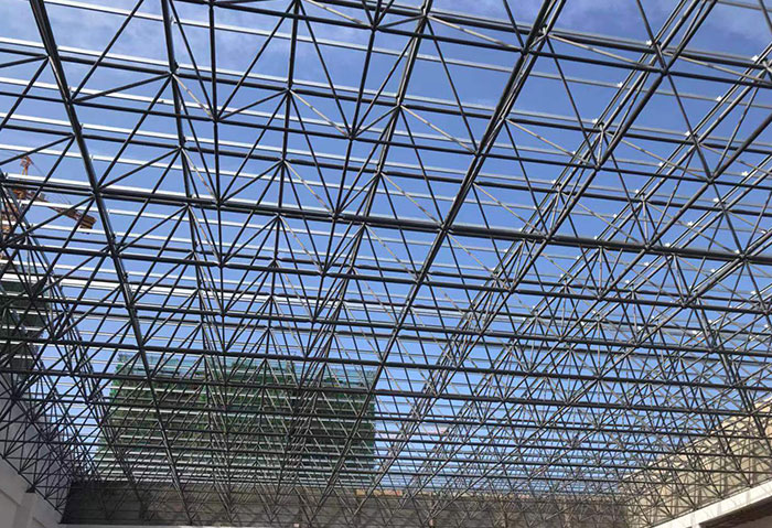 保定管桁架结构在高速公路等桥梁工程中的应用分析