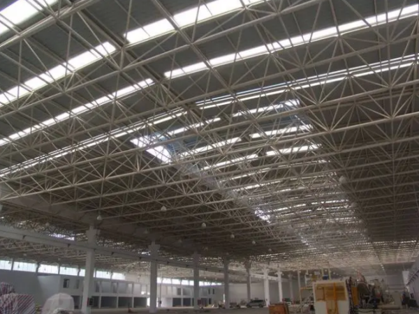 保定网架工程施工中需要注意哪些事项?